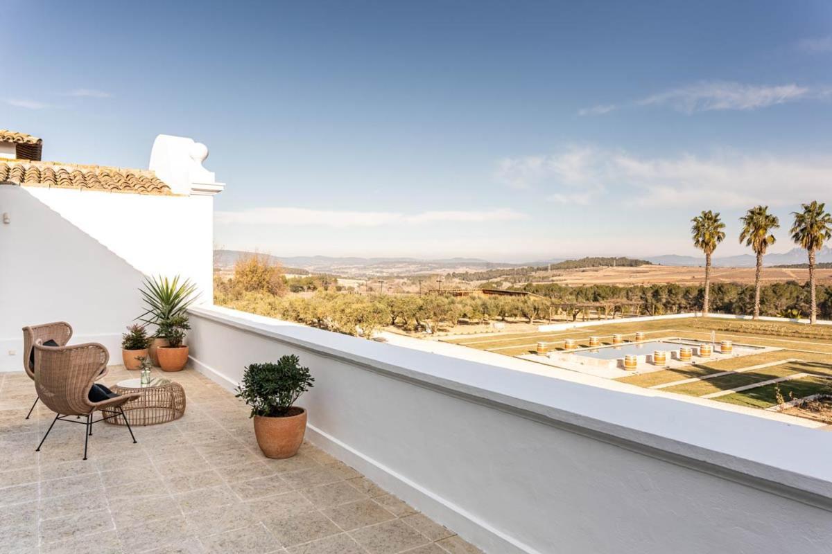 Hotel Font De La Canya Avinyonet del Penedes 外观 照片