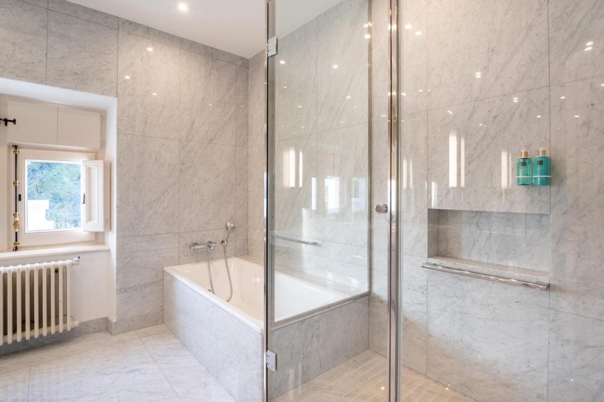 Hotel Font De La Canya Avinyonet del Penedes 外观 照片